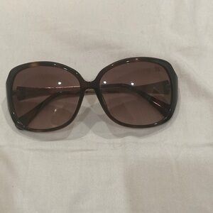 Simply Vera Vera Wang Brown Oversized Gradient Sunglasses